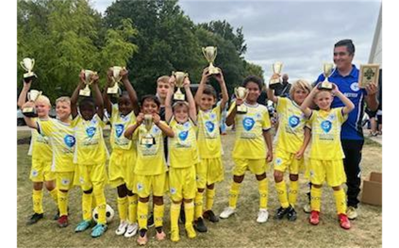 Dublin United Champion Cup CHAMPIONS - U8 BOYS BLUE 